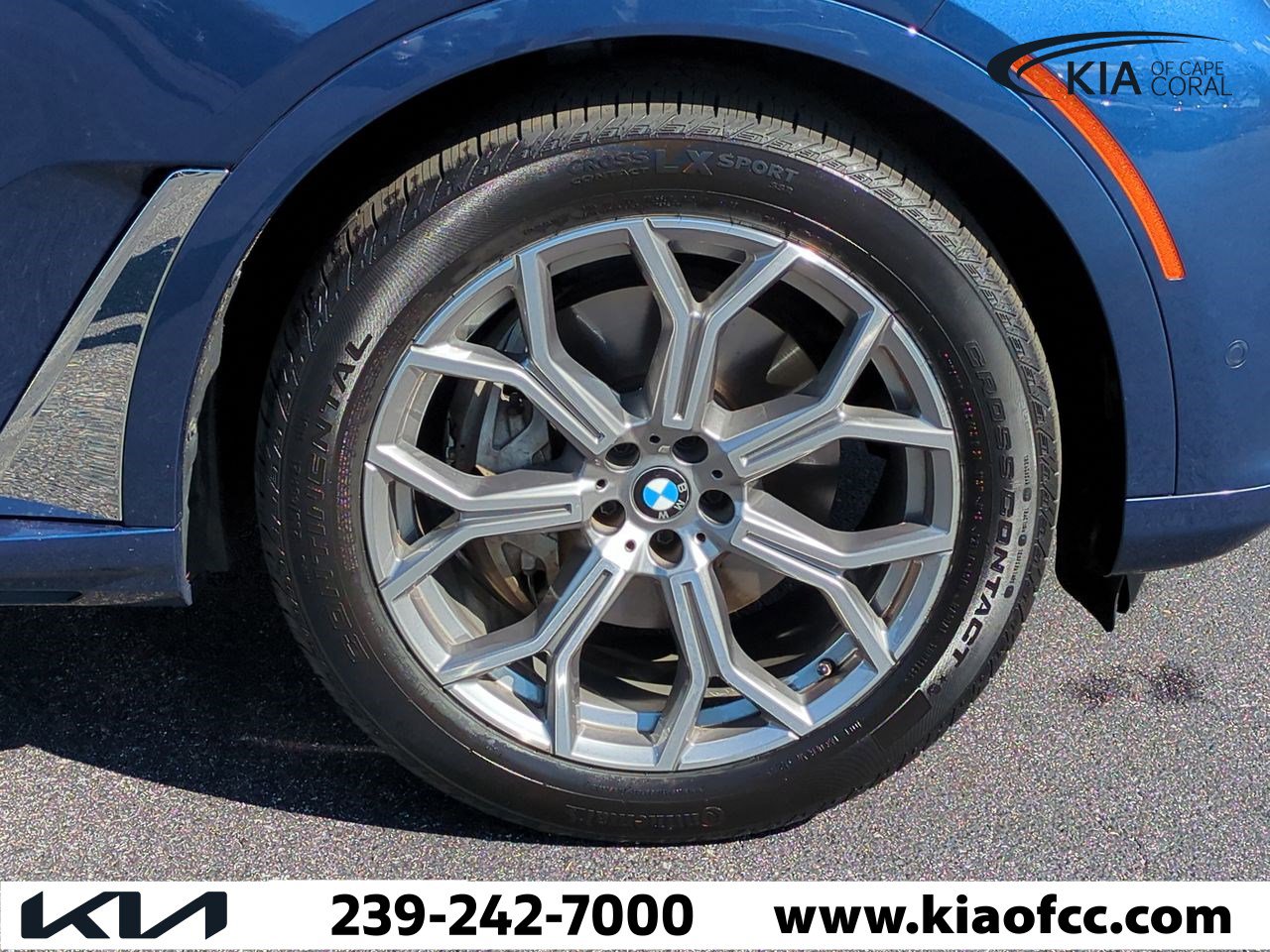 Used 2022 BMW X7 xDrive40i w/ Executive Package image 11