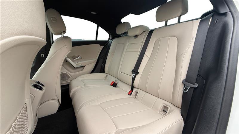Used 2022 Mercedes-Benz A 220 image 16