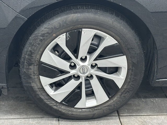 Used 2024 Nissan Altima 2.5 S image 6