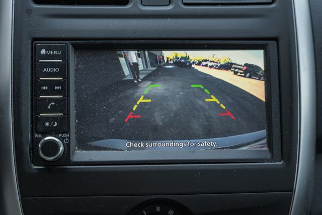 Used 2019 Nissan Versa SV FWD image 40