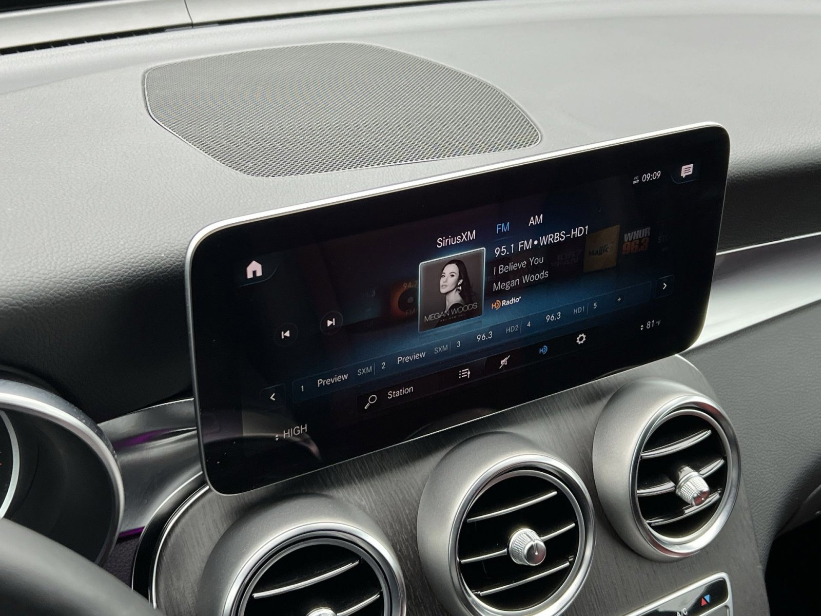 Used 2020 Mercedes-Benz GLC 300 GLC 300 Coupe image 16