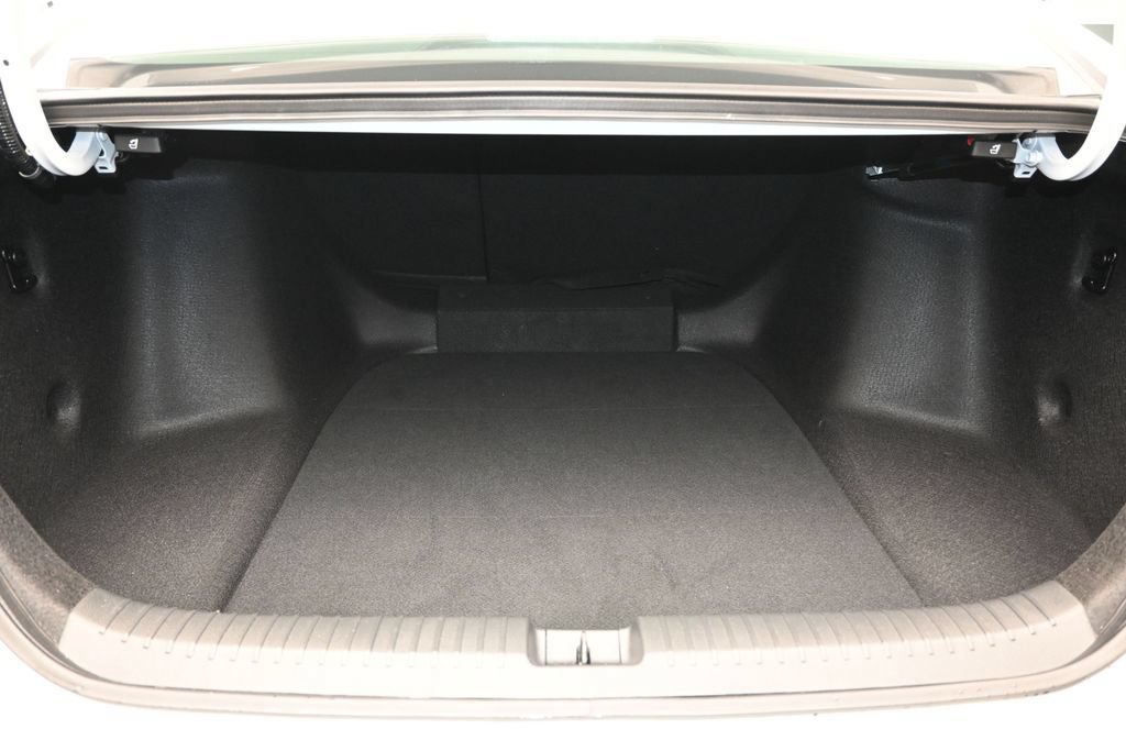 Certified 2024 Honda Accord EX image 27