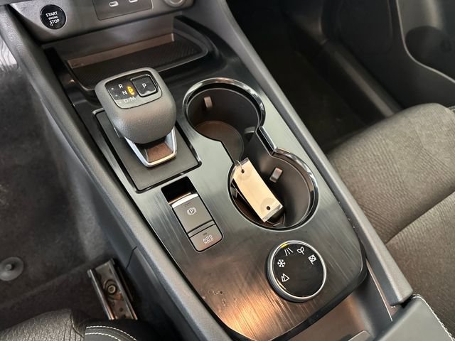 Certified 2025 Nissan Rogue SV image 20