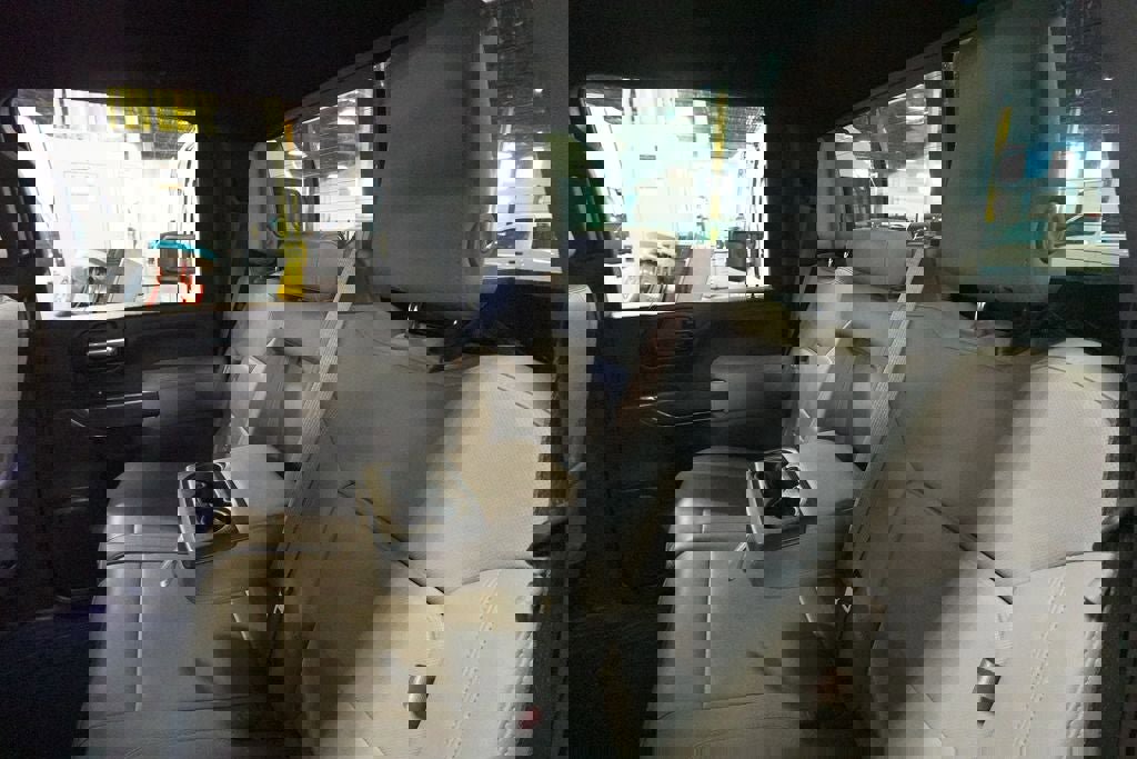 Used 2020 Chevrolet Silverado 2500 LTZ w/ LTZ Plus Package image 26