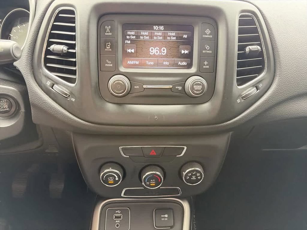 Used 2017 Jeep Compass Sport FWD image 18