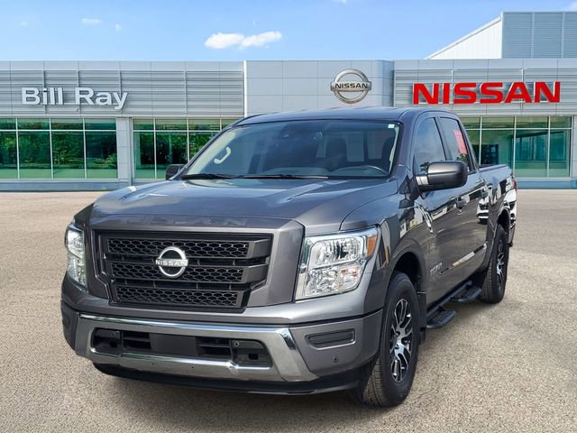 Certified 2024 Nissan Titan SV w/ SV Convenience Package image 2
