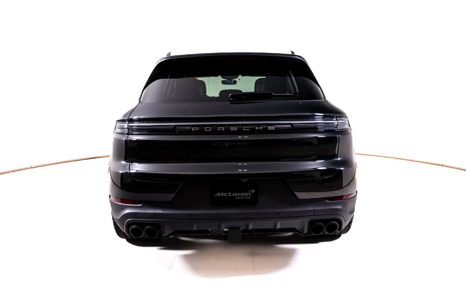 Used 2025 Porsche Cayenne S AWD/4WD image 4