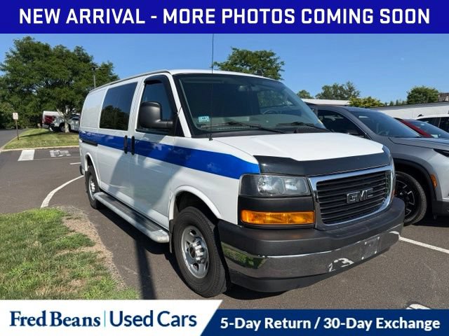 Used 2021 GMC Savana 2500 w/ Driver Convenience Package RWD video 1