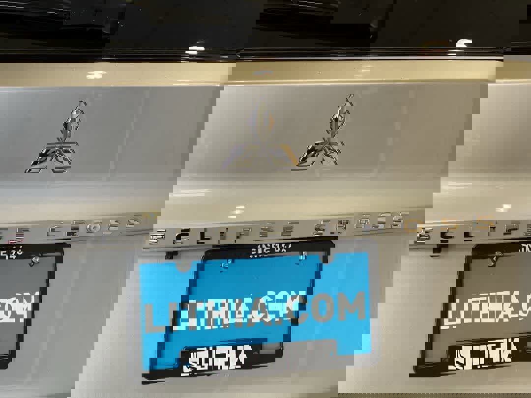 Used 2024 Mitsubishi Eclipse Cross SE image 11