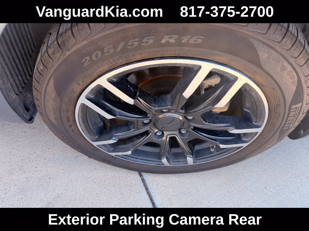Used 2017 Kia Forte S w/ S Technology Package FWD image 9