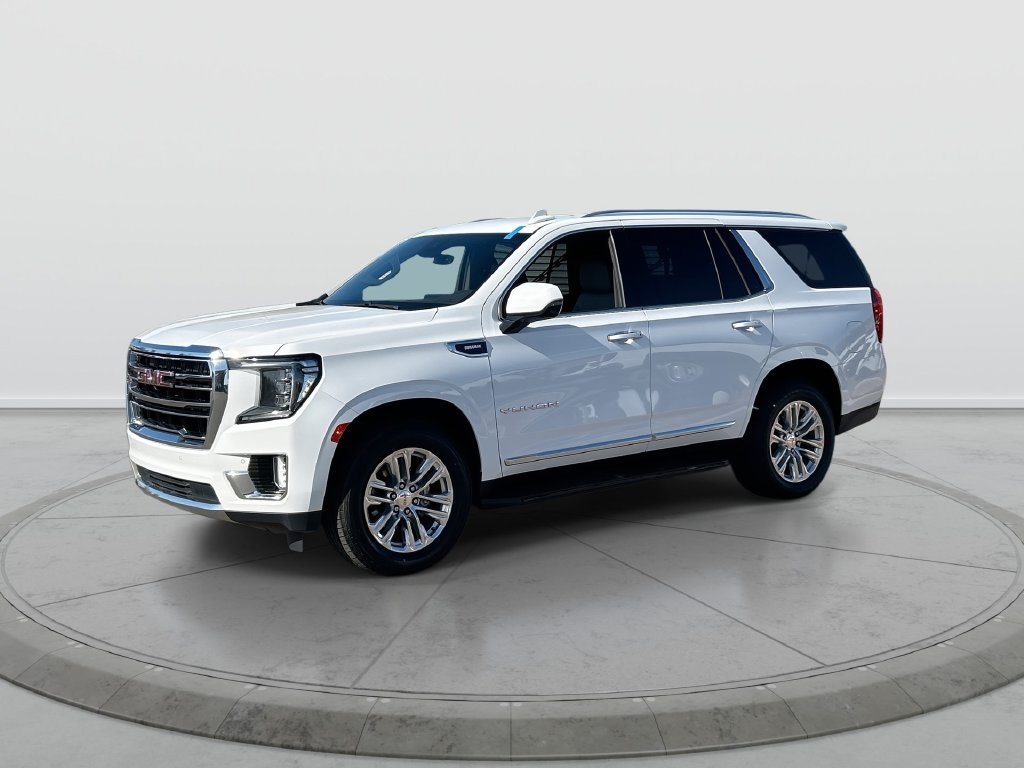 Used 2023 GMC Yukon SLT w/ SLT Luxury Package AWD/4WD image 4