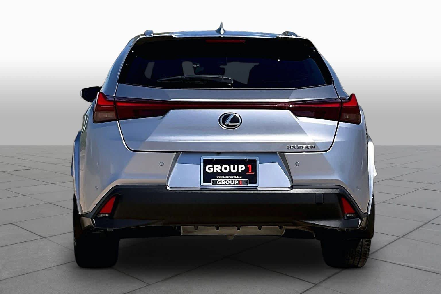 Used 2023 Lexus UX 250h FWD w/ Accessory Package (Z2) image 5