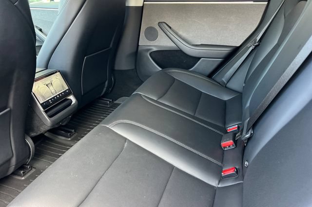 Used 2025 Tesla Model 3 Long Range RWD image 14