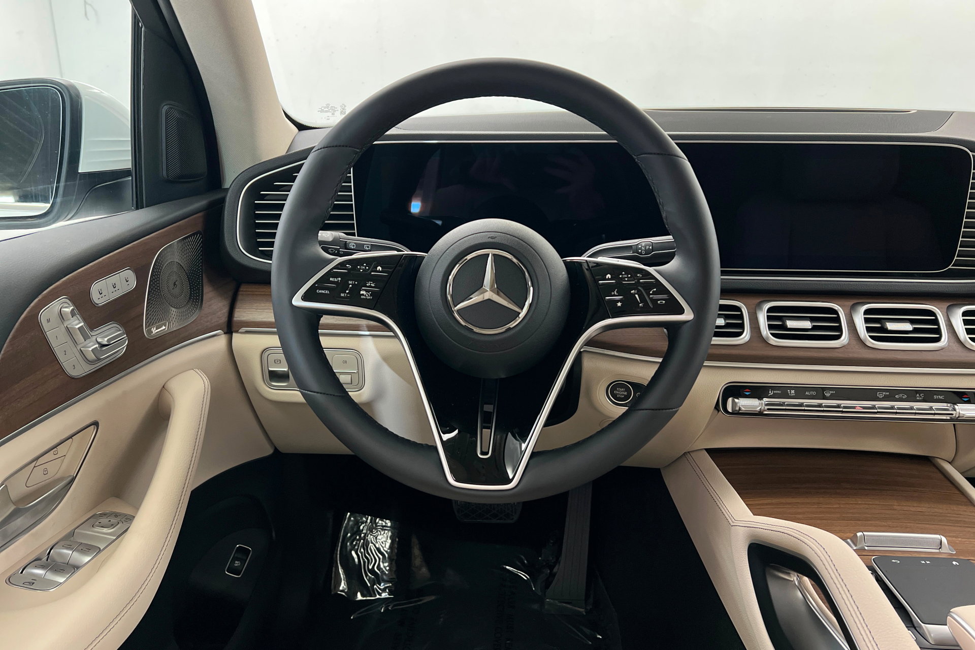 New 2026 Mercedes-Benz GLE 350 4MATIC image 12