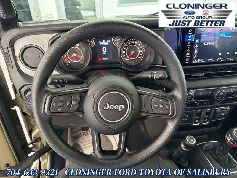 Used 2025 Jeep Wrangler Sport image 25