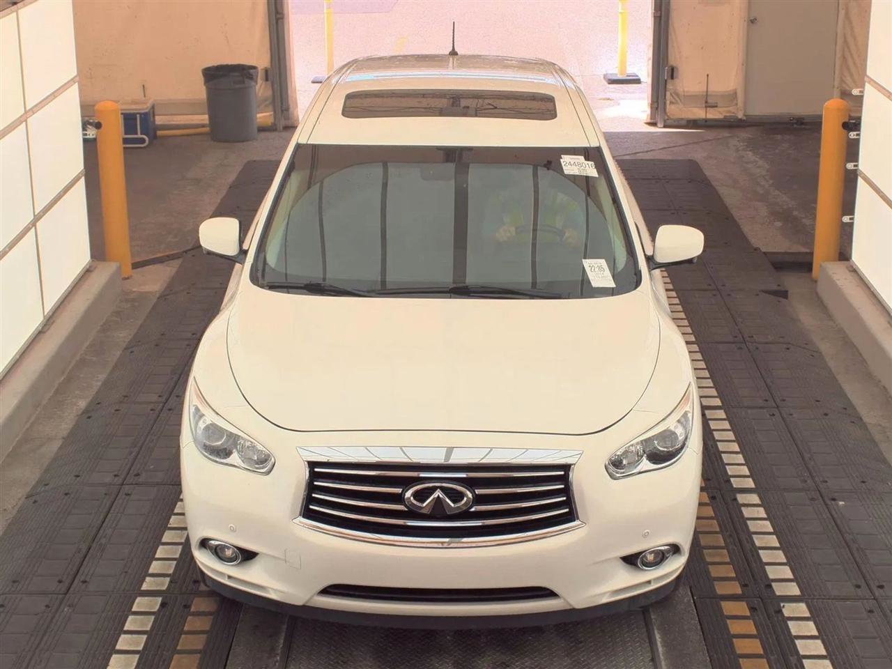 Used 2014 INFINITI QX60 AWD w/ Premium Plus Package image 2