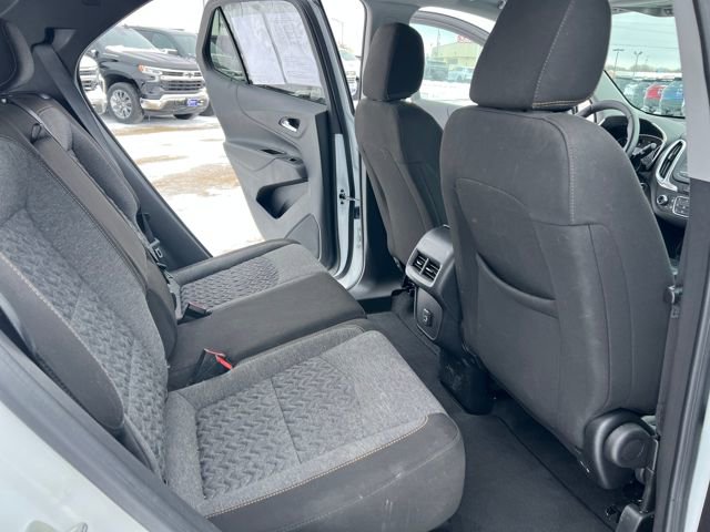 Used 2024 Chevrolet Equinox LT AWD/4WD image 17