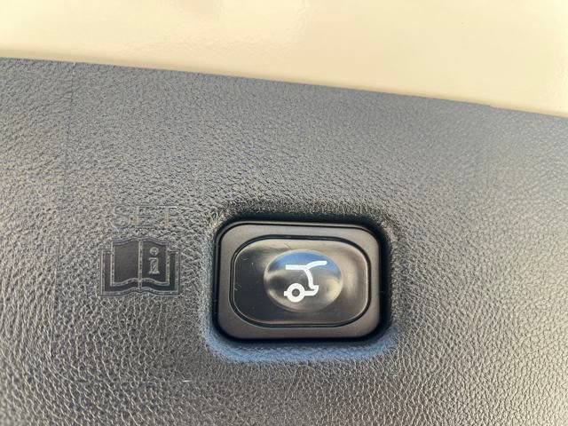 Used 2023 Lincoln Nautilus Reserve w/ Equipment Group 201A image 23