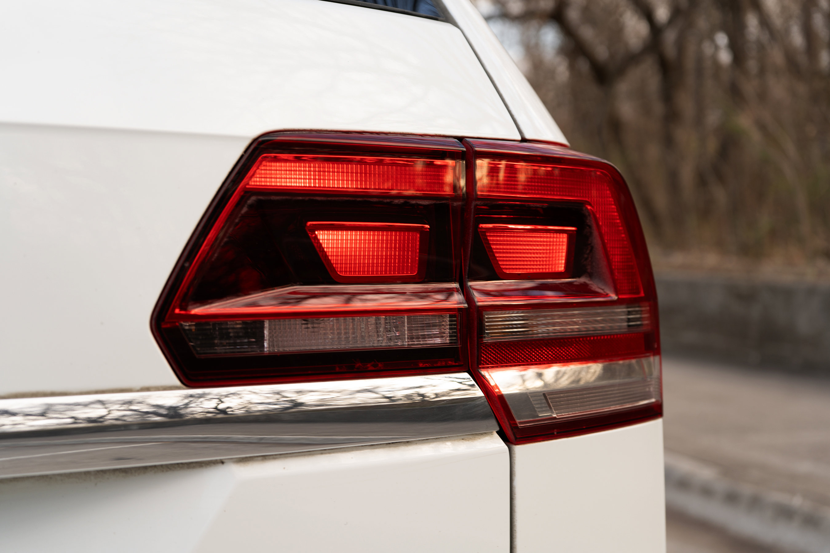 Used 2020 Volkswagen Atlas SE image 13