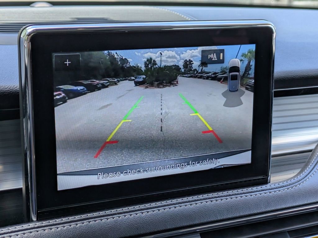 Used 2021 Lincoln Corsair FWD w/ Premium Package image 23