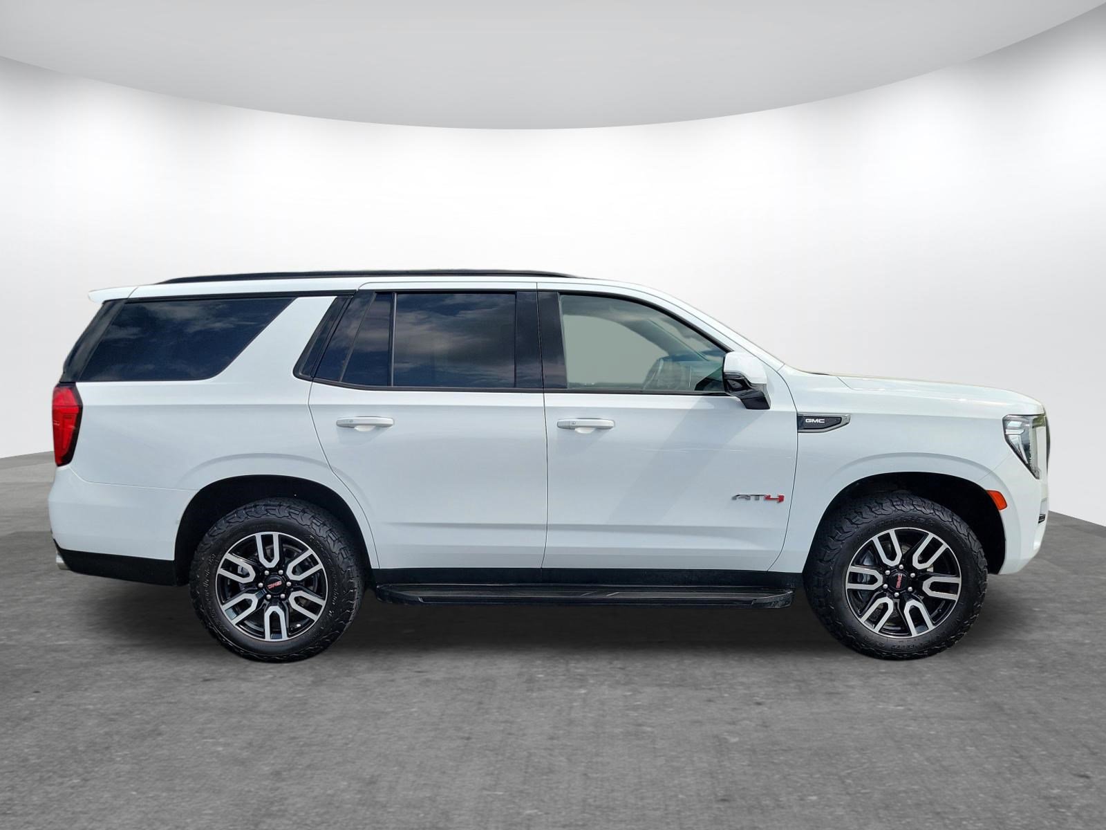 Used 2023 GMC Yukon AT4 video 2
