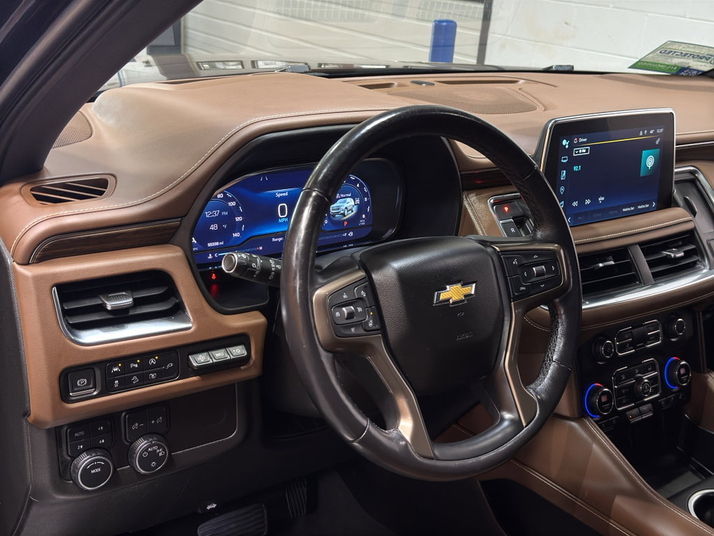Used 2022 Chevrolet Suburban High Country AWD/4WD image 19