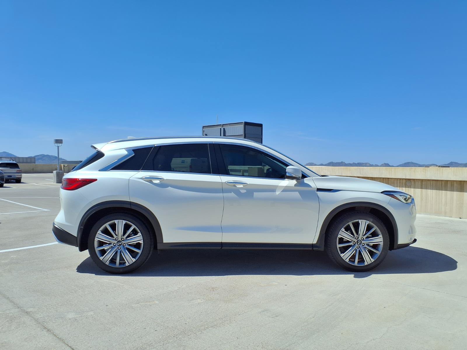 Used 2021 INFINITI QX50 Sensory FWD image 7