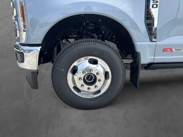 New 2027 Ford F350 Lariat AWD/4WD image 11
