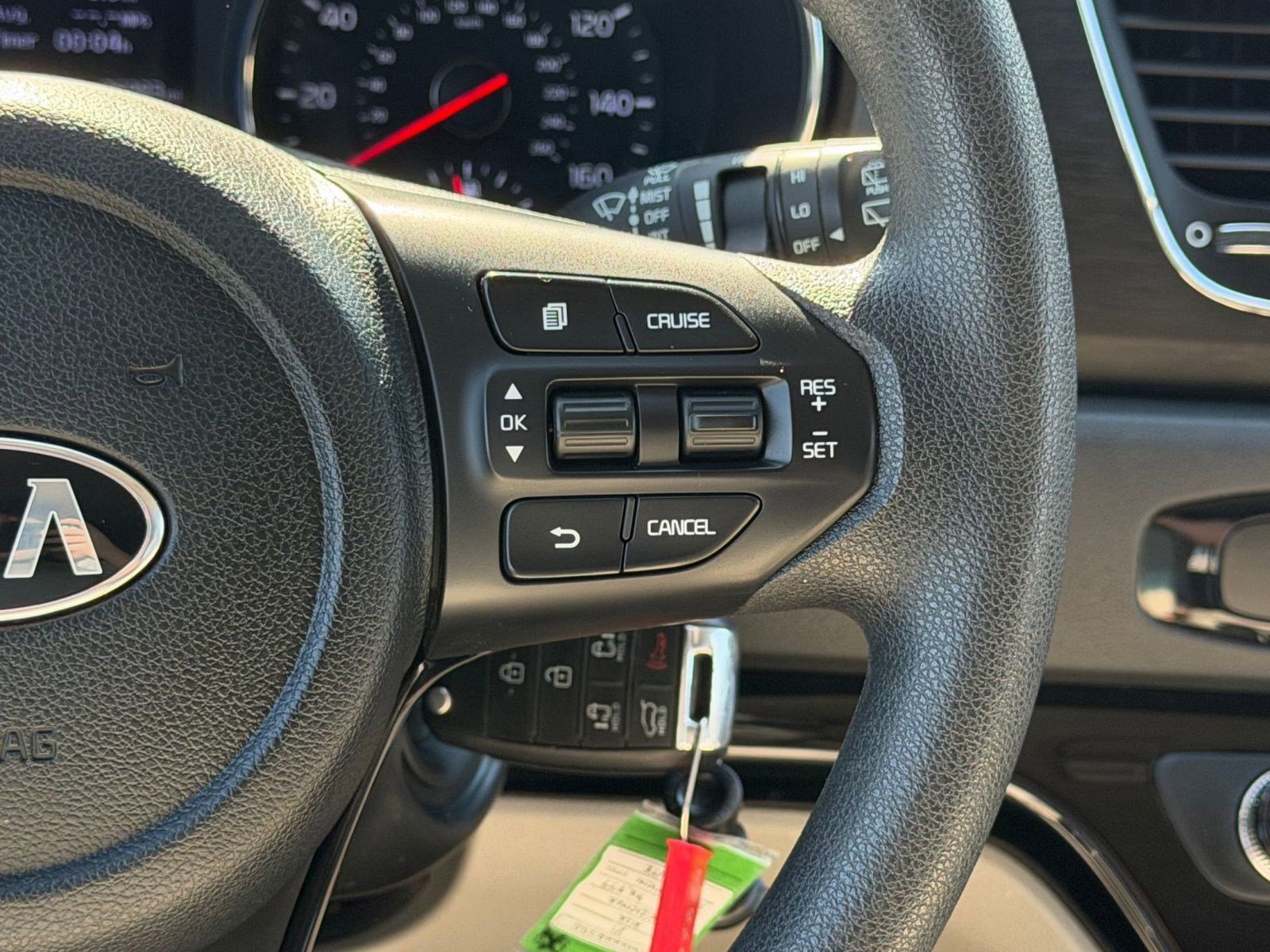 Used 2021 Kia Sedona LX FWD image 26