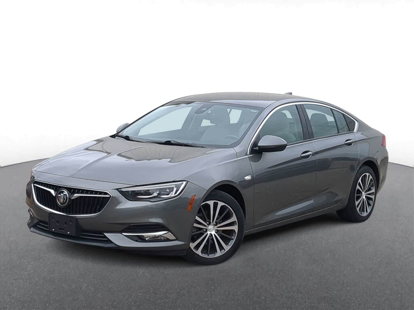 Used 2018 Buick Regal Essence w/ Driver Confidence Package #1 FWD image 1