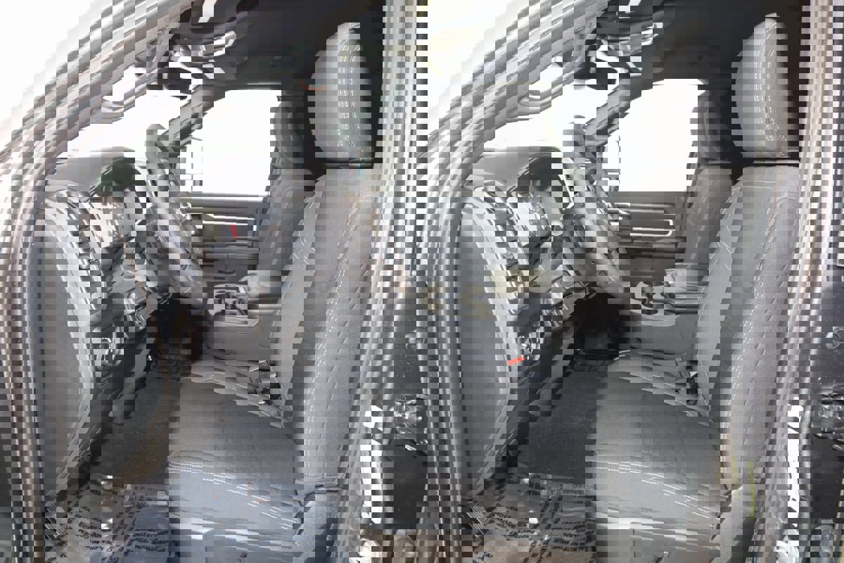 Used 2025 RAM 2500 Lone Star image 9