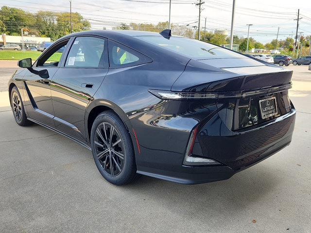 New 2026 Lexus ES 500e AWD/4WD image 3