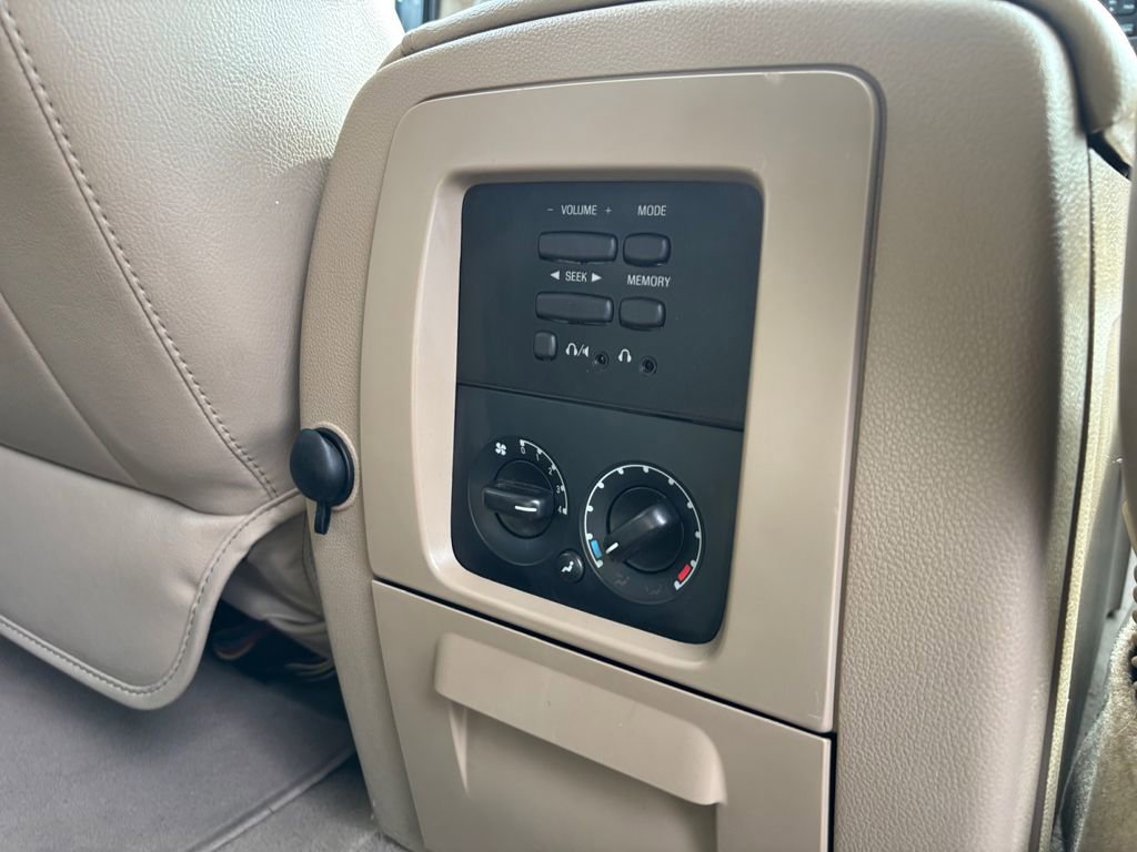 Used 2006 Ford Expedition Eddie Bauer image 36