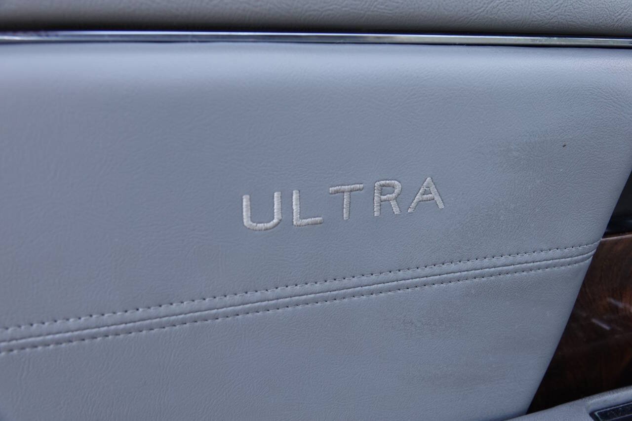 Used 1993 Buick Park Avenue Ultra FWD image 65