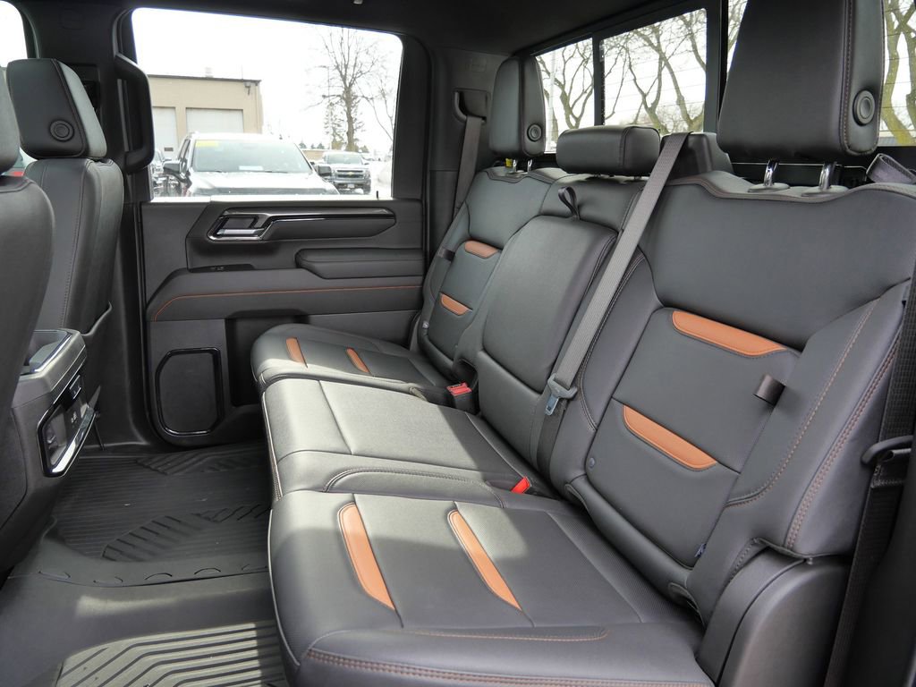 Used 2025 GMC Sierra 2500 AT4 w/ AT4 Premium Plus Package image 27