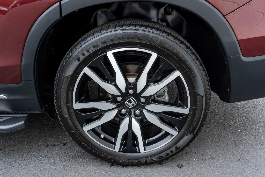 Certified 2020 Honda Pilot Touring image 34
