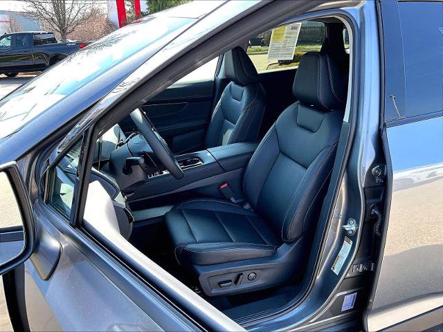 Certified 2025 Nissan Murano SV w/ Cargo Package image 10