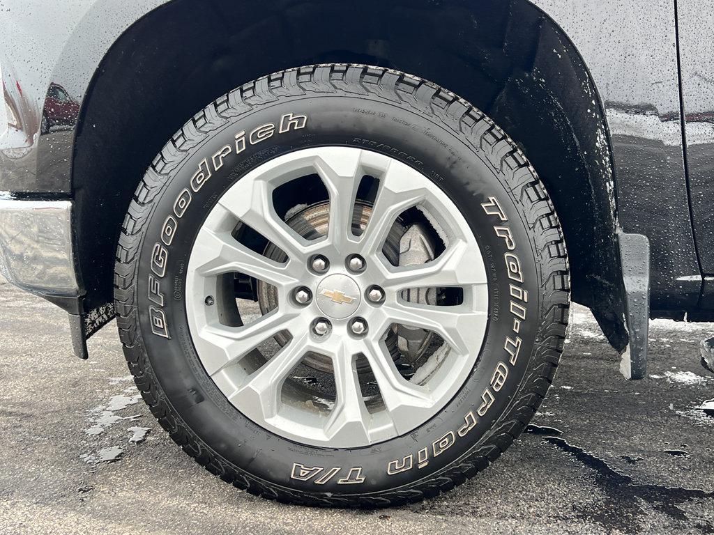 Used 2023 Chevrolet Silverado 1500 LTZ w/ Z71 Off-Road Package image 12