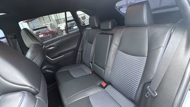 Used 2021 Toyota RAV4 XSE image 31