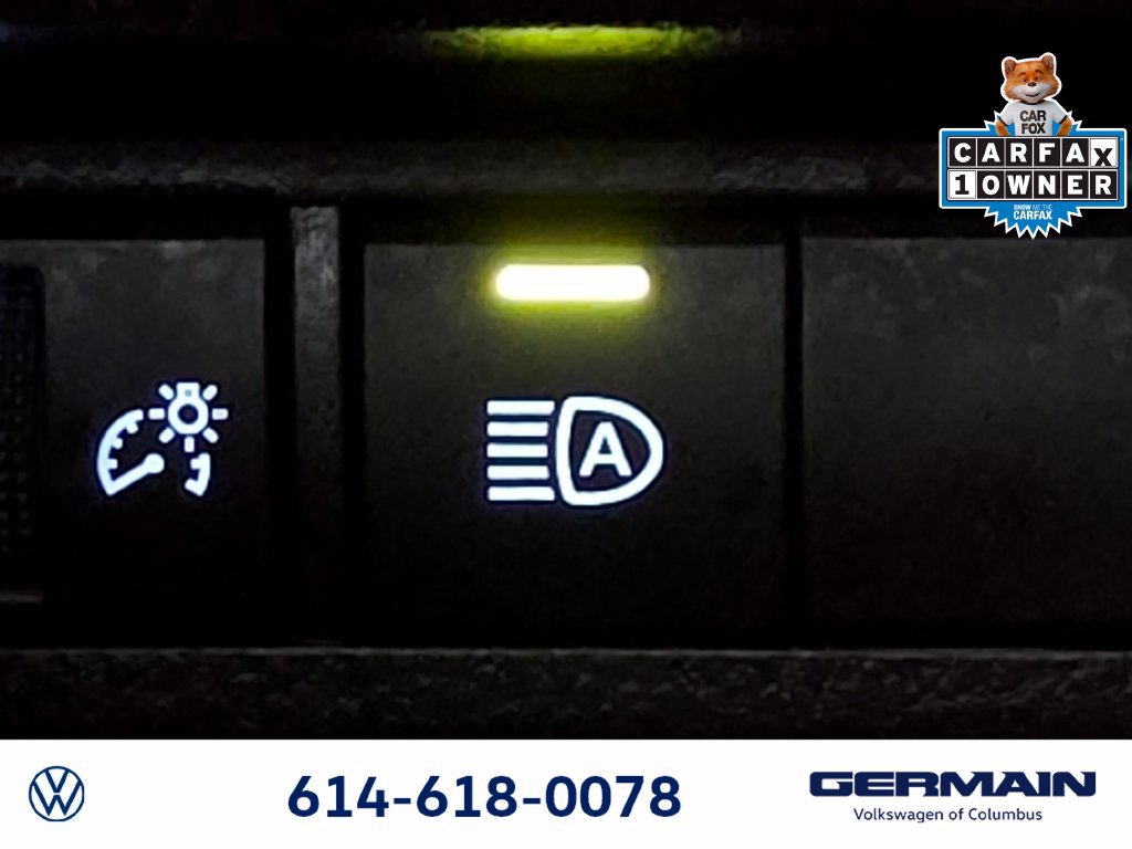 Used 2025 Toyota RAV4 LE FWD image 39