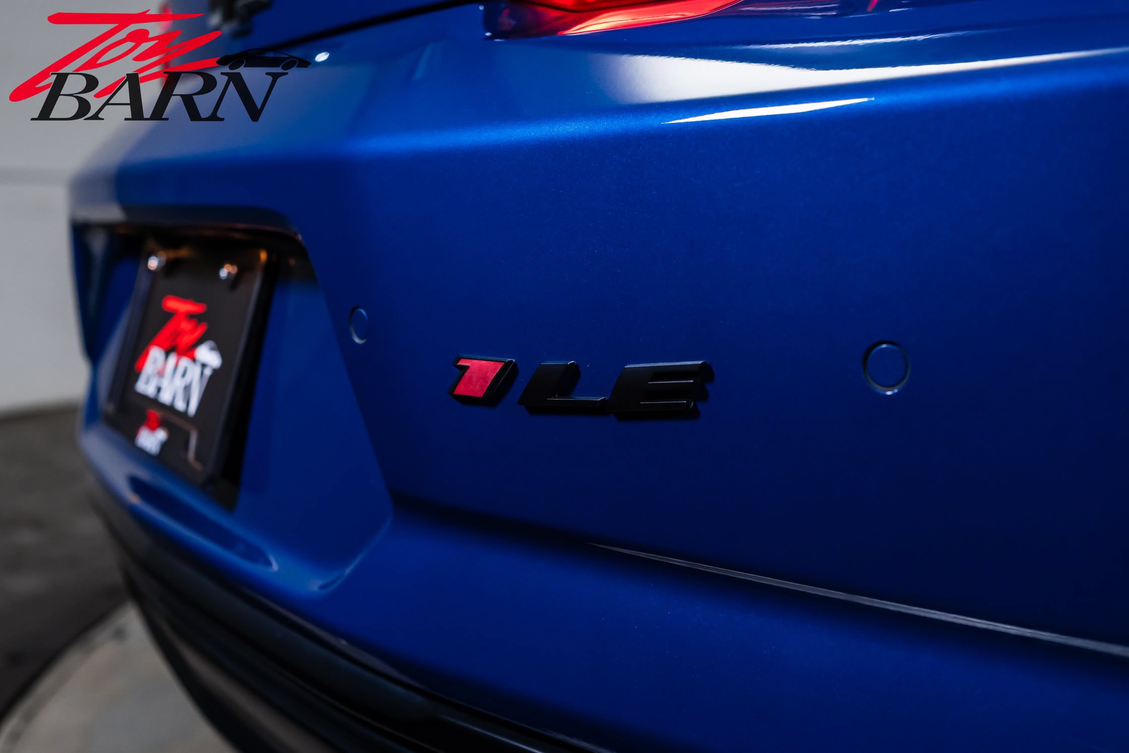Used 2021 Chevrolet Camaro SS RWD image 14