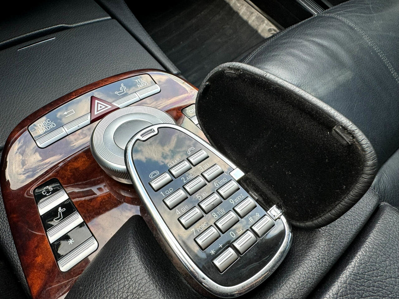 Used 2007 Mercedes-Benz S 550 4MATIC image 22