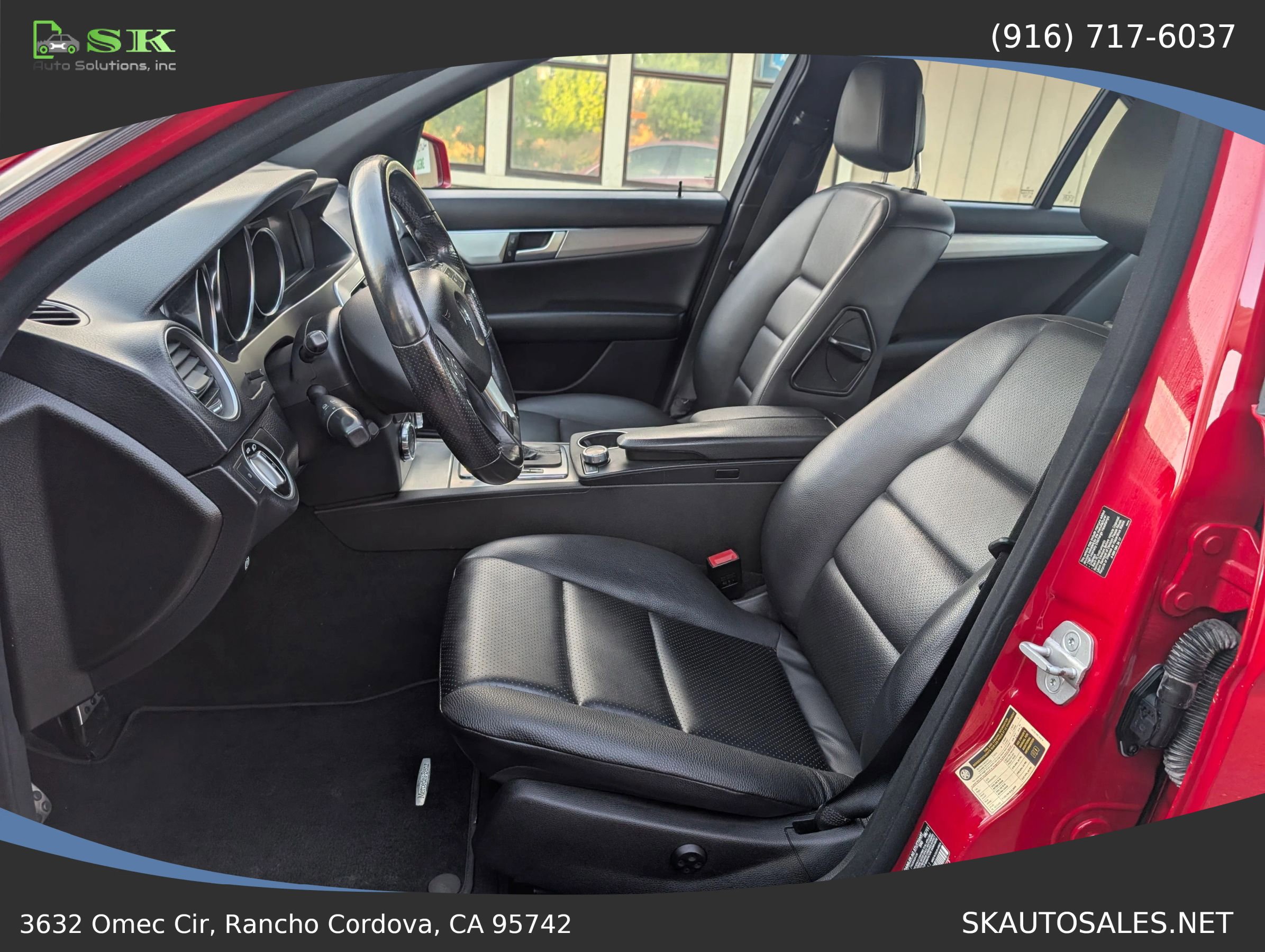 Used 2012 Mercedes-Benz C 300 4MATIC Sedan image 17