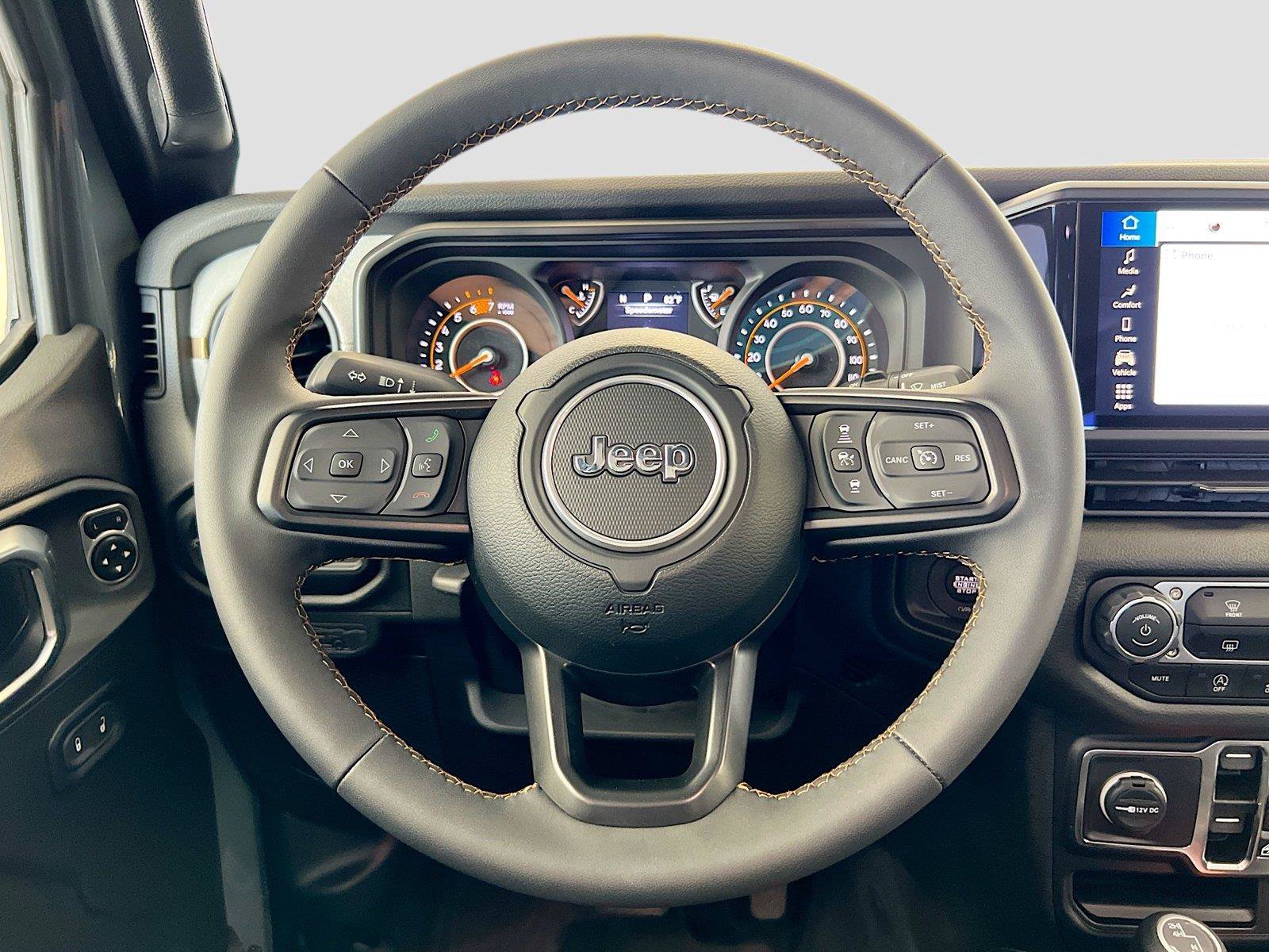 Used 2024 Jeep Wrangler Unlimited Sport AWD/4WD image 17