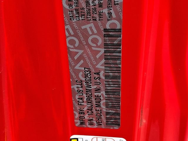 Used 2021 Jeep Wrangler Unlimited Rubicon 4xe w/ Cold Weather Group AWD/4WD image 22
