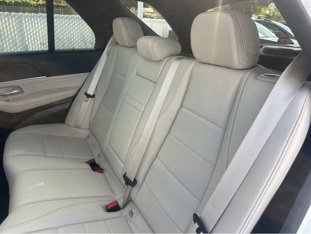 Used 2024 Mercedes-Benz GLE 350 4MATIC image 16