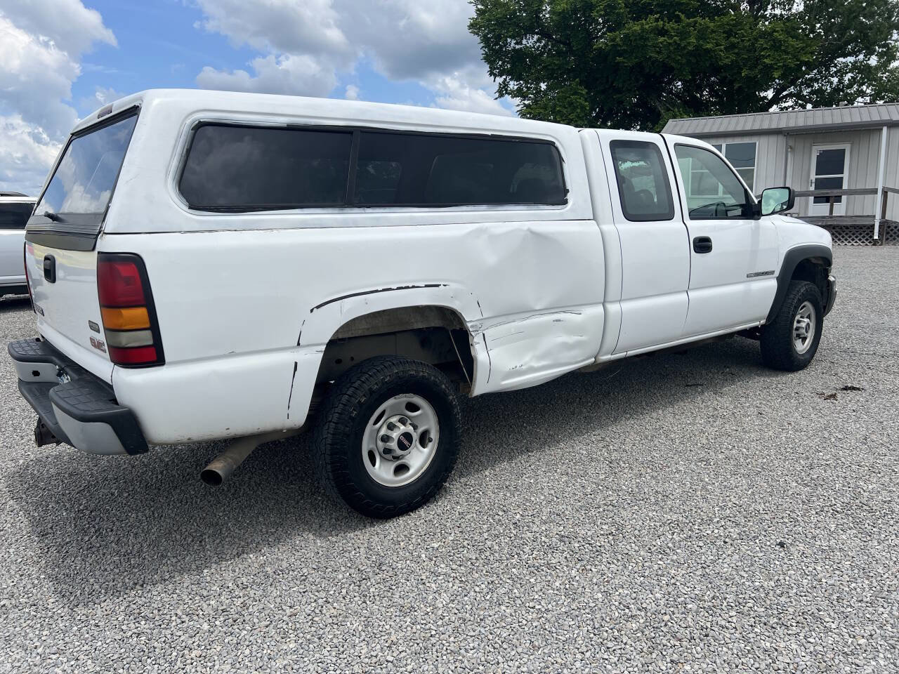 Used 2005 GMC Sierra 2500 W/T RWD image 5