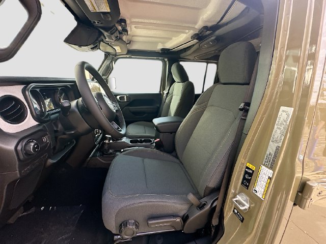 New 2026 Jeep Gladiator Sport AWD/4WD image 21