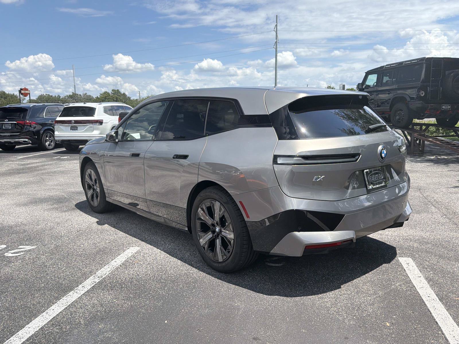 Certified 2025 BMW iX xDrive50 AWD/4WD image 6