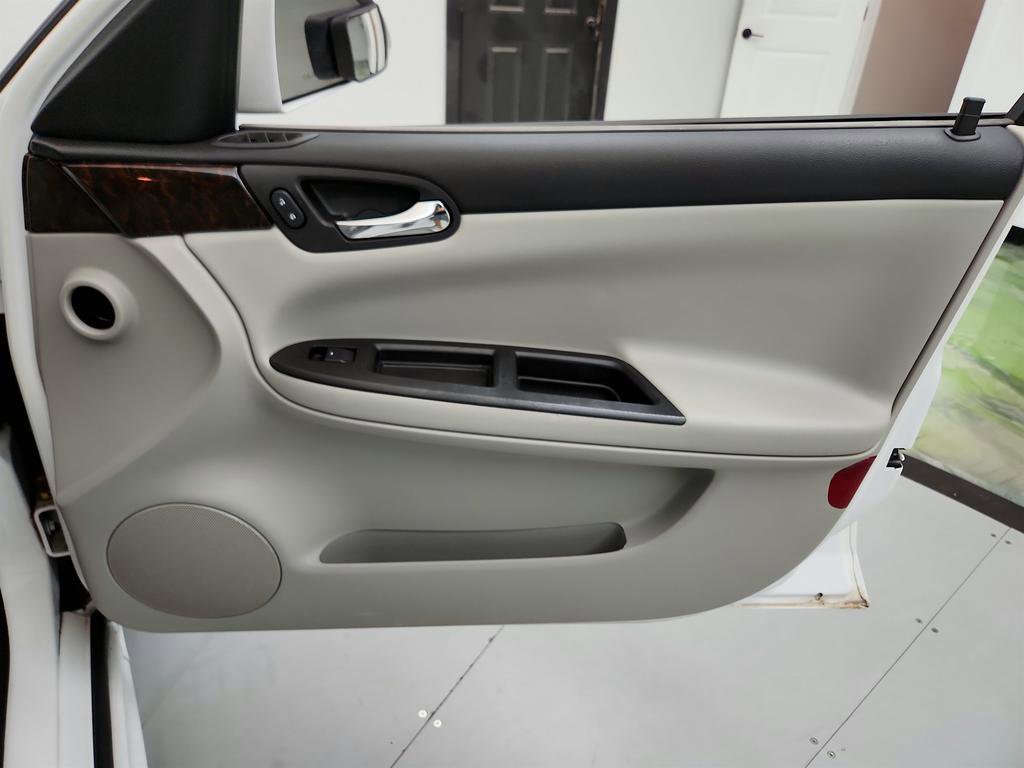 Used 2015 Chevrolet Impala Limited LS image 25